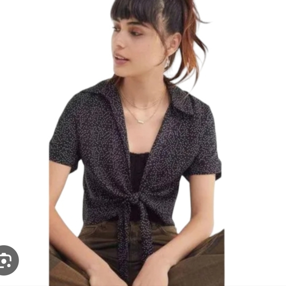 Urban Outfitters Black and White Speckled Tie-Front Blouse